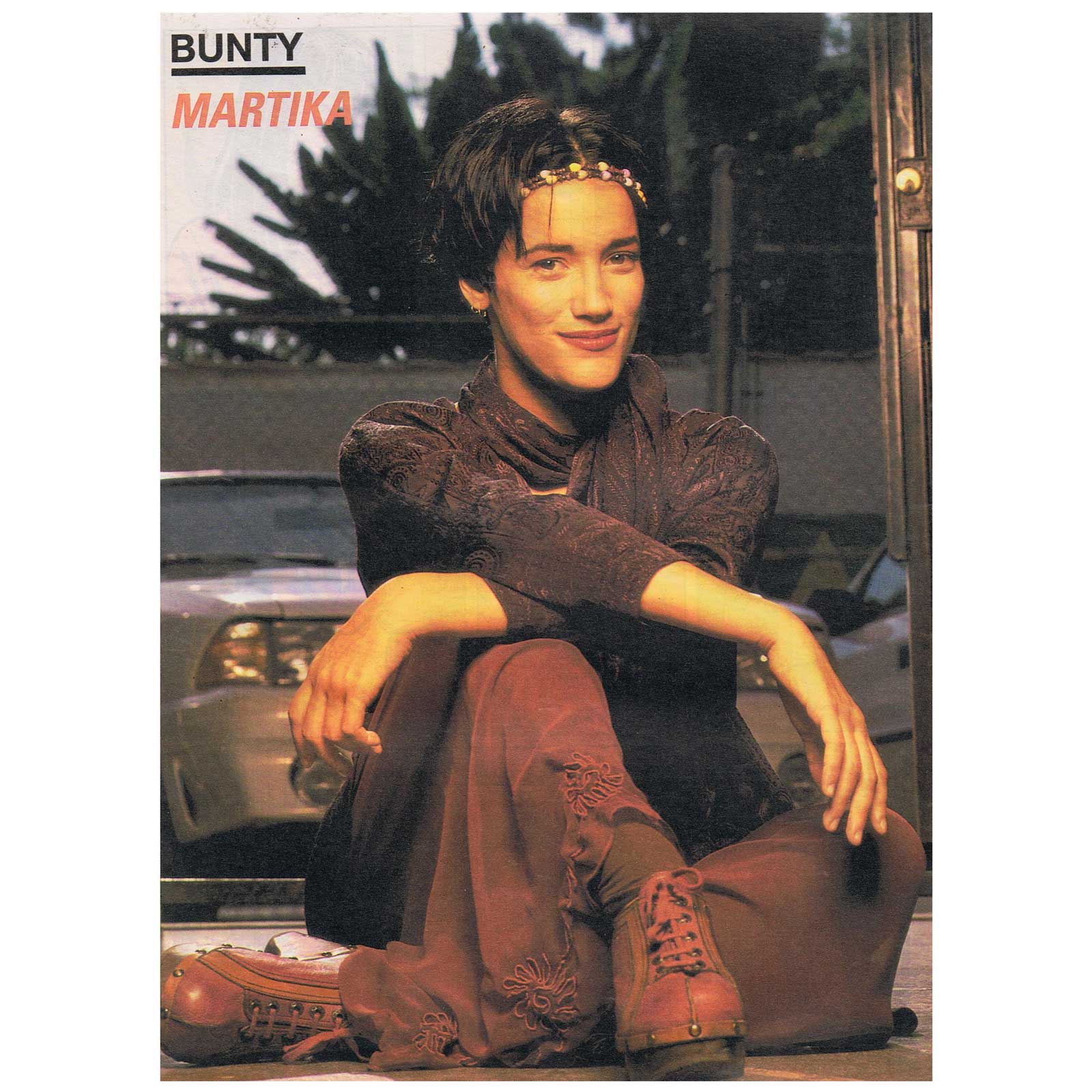 25th April 1992 - BUY NOW - Bunty comic - issue 1789 - an original comic.